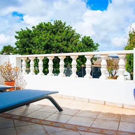 Prázdninový dům Guimes Pool House Güime